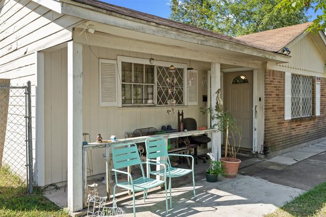 6622 Cobalt Street, Houston, TX 77016