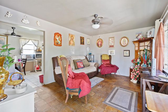 6622 Cobalt Street, Houston, TX 77016