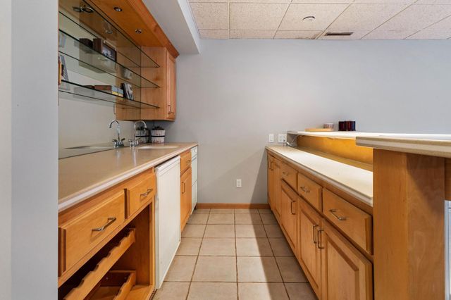 2700 Olde Wood Court, Minnetonka, MN 55391