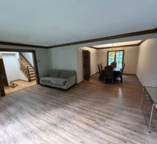 2700 Olde Wood Court, Minnetonka, MN 55391