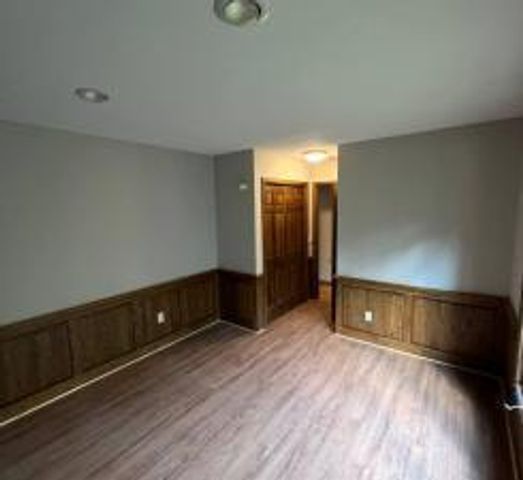 2700 Olde Wood Court, Minnetonka, MN 55391