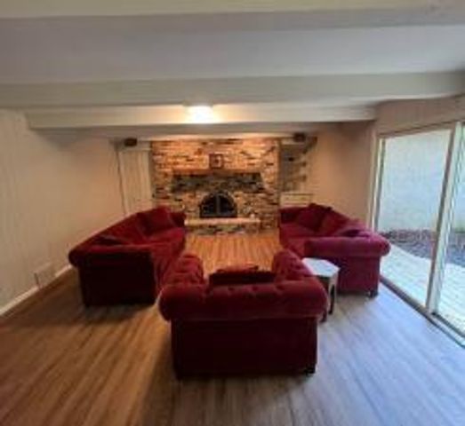 2700 Olde Wood Court, Minnetonka, MN 55391