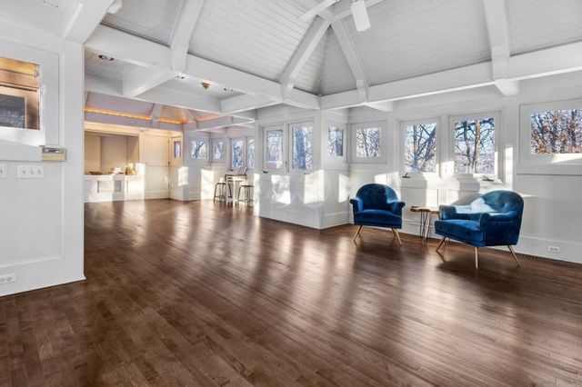 2700 Olde Wood Court, Minnetonka, MN 55391