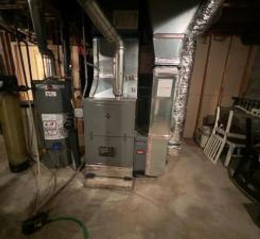 2700 Olde Wood Court, Minnetonka, MN 55391