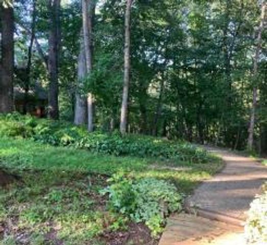 2700 Olde Wood Court, Minnetonka, MN 55391