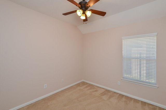 18323 S Elizabeth Shore Loop, Cypress, TX 77433
