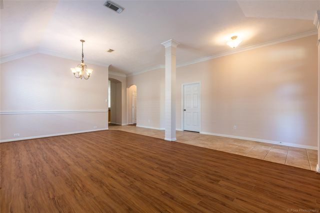 18323 S Elizabeth Shore Loop, Cypress, TX 77433