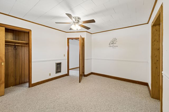 247 Edgewood St, Alexandria, TN 37012