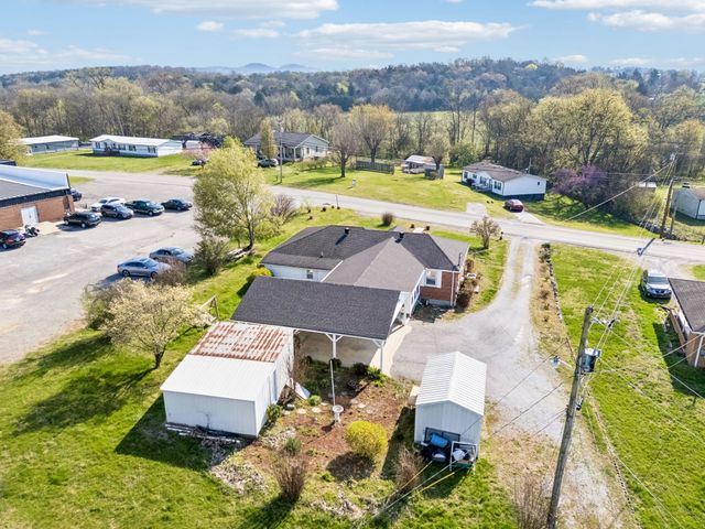 247 Edgewood St, Alexandria, TN 37012