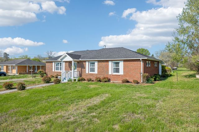 247 Edgewood St, Alexandria, TN 37012