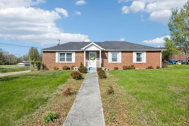247 Edgewood St, Alexandria, TN 37012