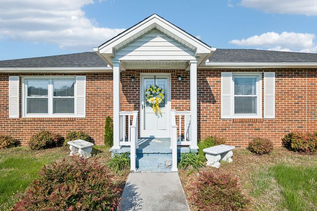 247 Edgewood St, Alexandria, TN 37012