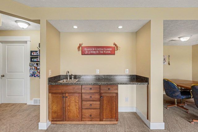 6011 Elmwood Lake Drive, City Of Hudsonville, MI 49426