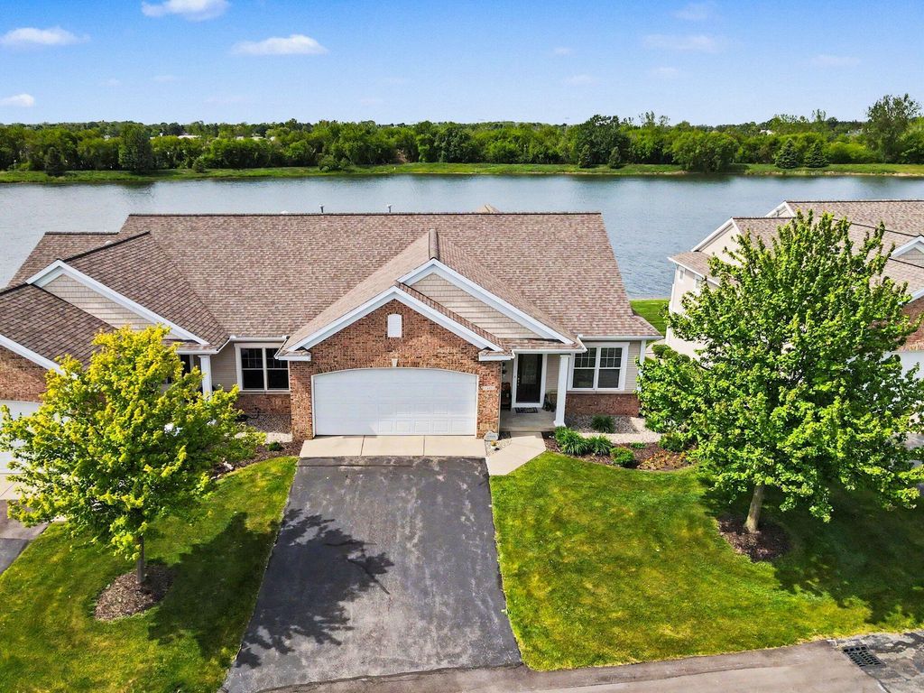 6011 Elmwood Lake Drive, City Of Hudsonville, MI 49426