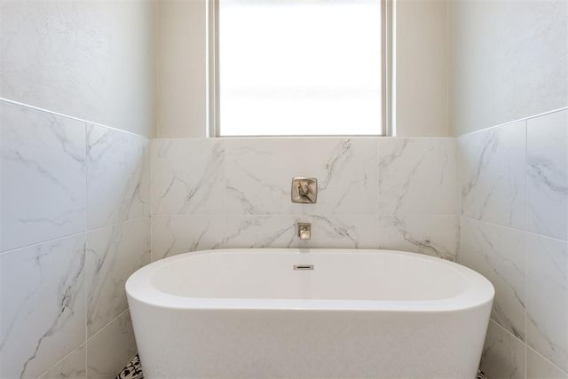 10812 NW 28th Street, Yukon, OK 73099