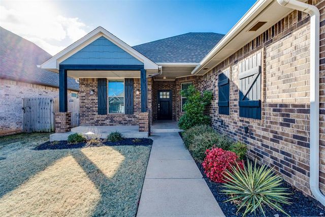 10812 NW 28th Street, Yukon, OK 73099