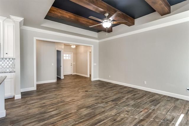 10812 NW 28th Street, Yukon, OK 73099