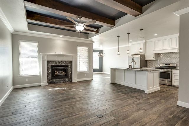 10812 NW 28th Street, Yukon, OK 73099