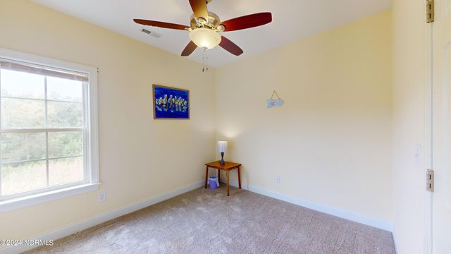 250 Riverside Drive, Sneads Ferry, NC 28460