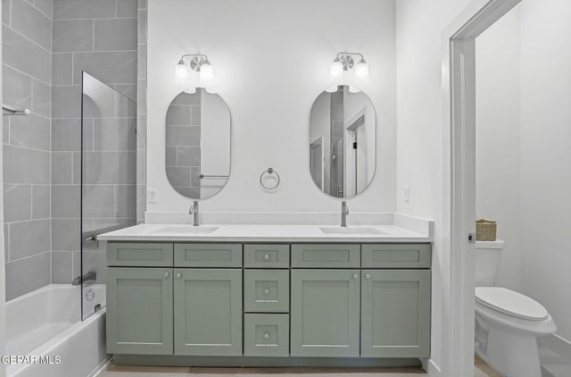 201 Desert Pass Street 8, El Paso, TX 79912