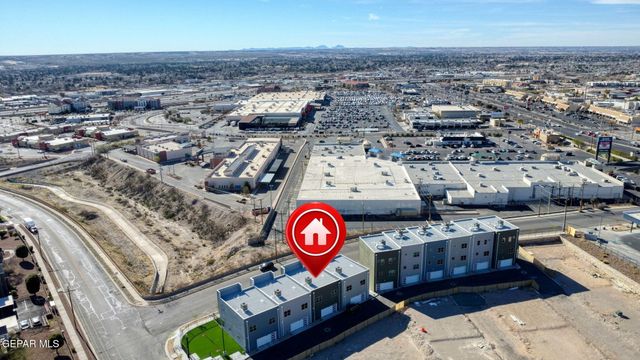 201 Desert Pass Street 8, El Paso, TX 79912