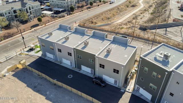 201 Desert Pass Street 8, El Paso, TX 79912