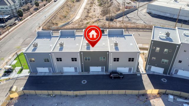 201 Desert Pass Street 8, El Paso, TX 79912