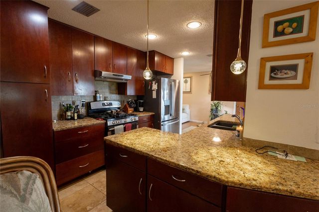 268 EASTPOINT COURT, Spring Hill, FL 34606