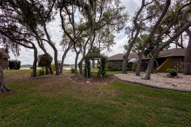 268 EASTPOINT COURT, Spring Hill, FL 34606