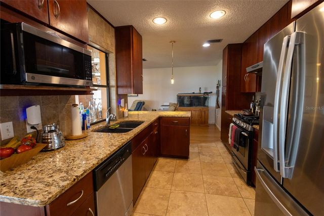 268 EASTPOINT COURT, Spring Hill, FL 34606