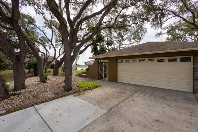 268 EASTPOINT COURT, Spring Hill, FL 34606