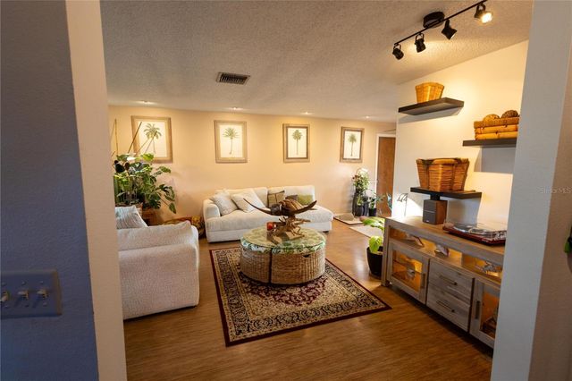 268 EASTPOINT COURT, Spring Hill, FL 34606