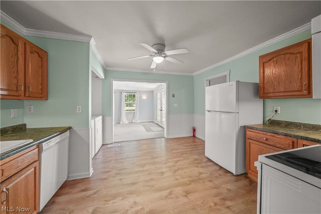 3796 Santom Road N, Stow, OH 44224