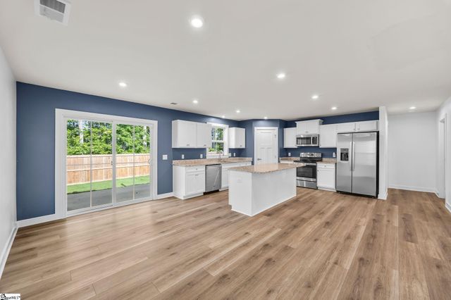 161 Southwell Street, Woodruff, SC 29388