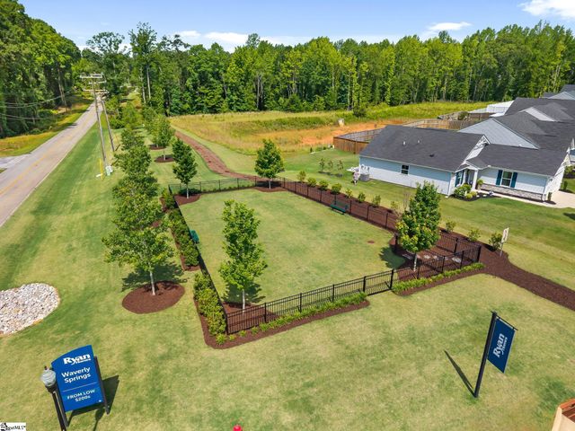 161 Southwell Street, Woodruff, SC 29388