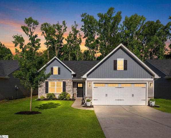161 Southwell Street, Woodruff, SC 29388