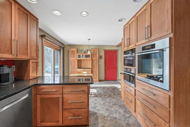 6113 TRICIA AVENUE, Weston, WI 54476