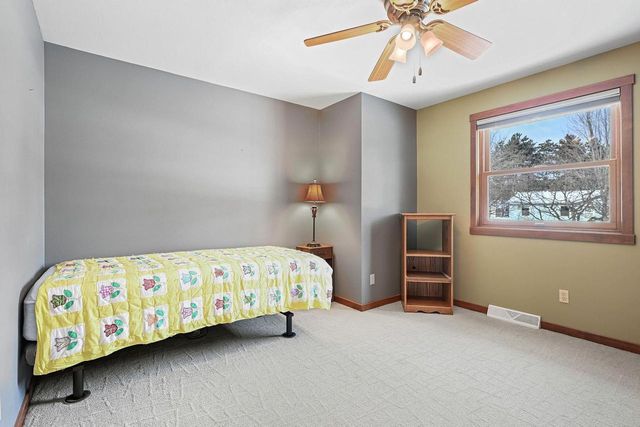 6113 TRICIA AVENUE, Weston, WI 54476