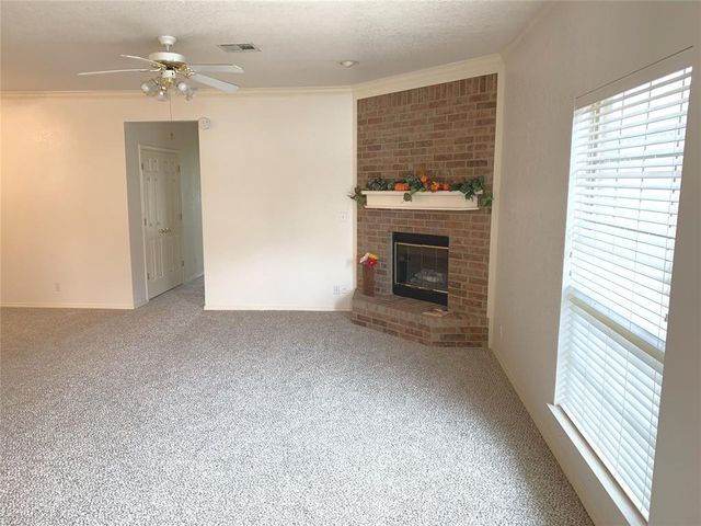 1928 NW 157th Street, Edmond, OK 73013