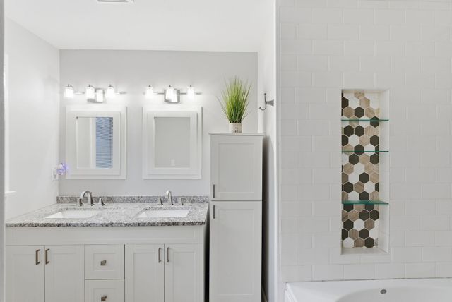 2470 N Coolidge Ave, Wichita, KS 67204