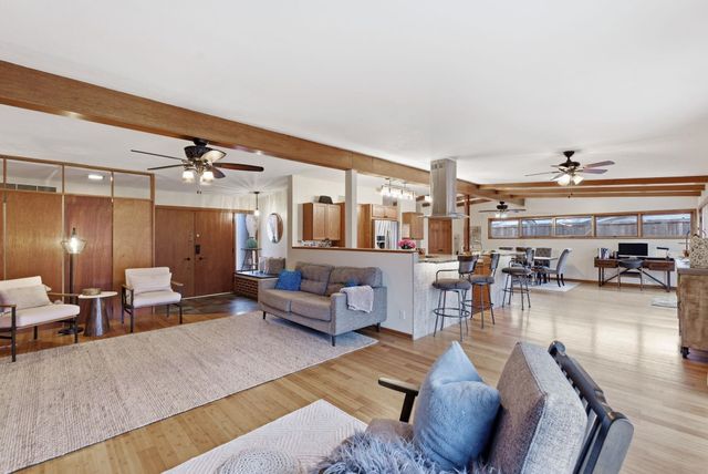 2470 N Coolidge Ave, Wichita, KS 67204