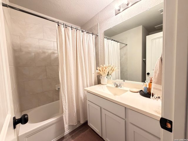 5230 Blue Ivy, Bulverde, TX 78163