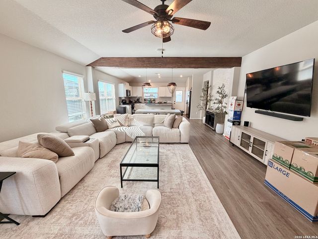 5230 Blue Ivy, Bulverde, TX 78163