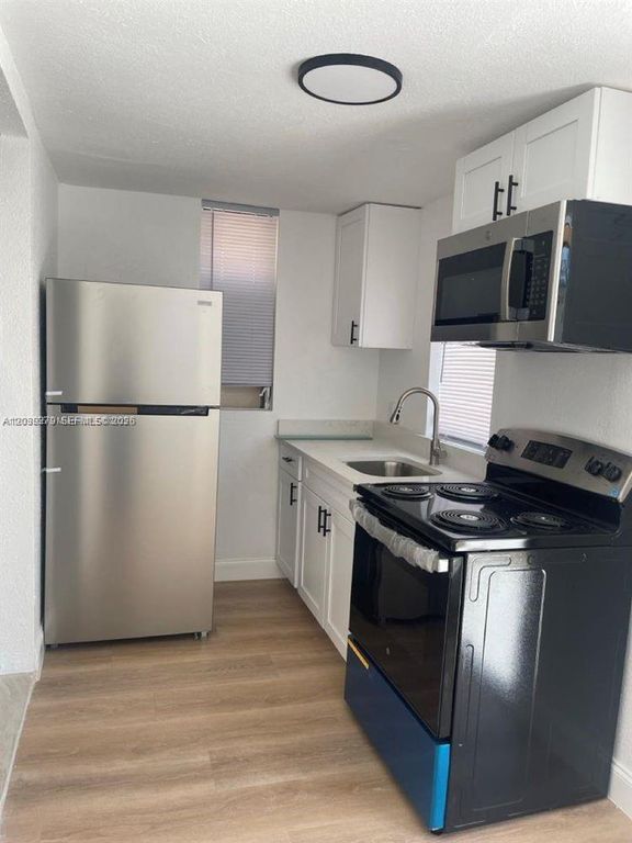 219 SW 21st Ave 3, Miami, FL 33135