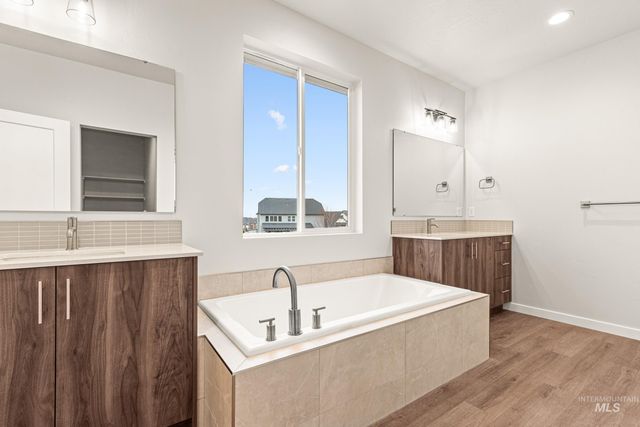 3000 N Schimigadoon Way, Eagle, ID 83616
