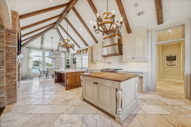 24 Miramar Heights Circle, Sugar Land, TX 77479