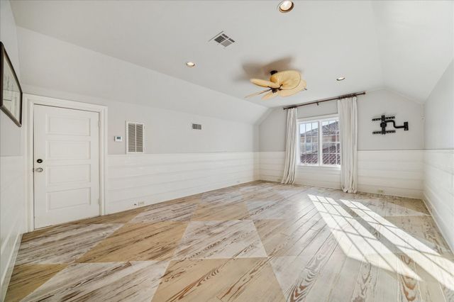 24 Miramar Heights Circle, Sugar Land, TX 77479