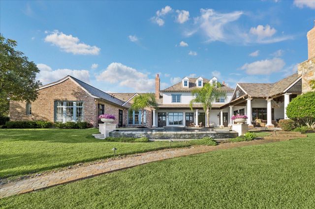 24 Miramar Heights Circle, Sugar Land, TX 77479