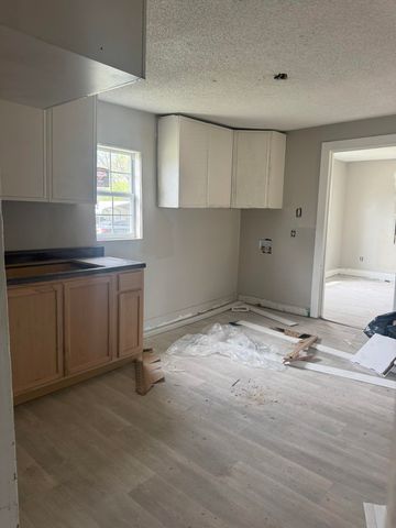 2028 AMITY AVE, Memphis, TN 38108