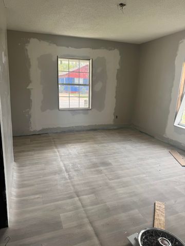 2028 AMITY AVE, Memphis, TN 38108